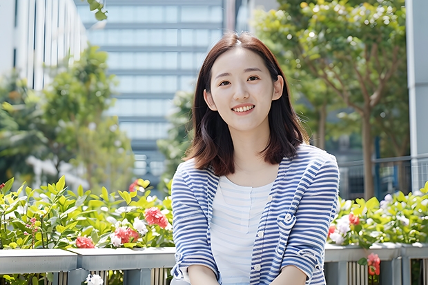 我是三本的学生、专业是工商管理、可以考中国公安大学的侦察学研究生么？（南森警校是二本还是三本？）